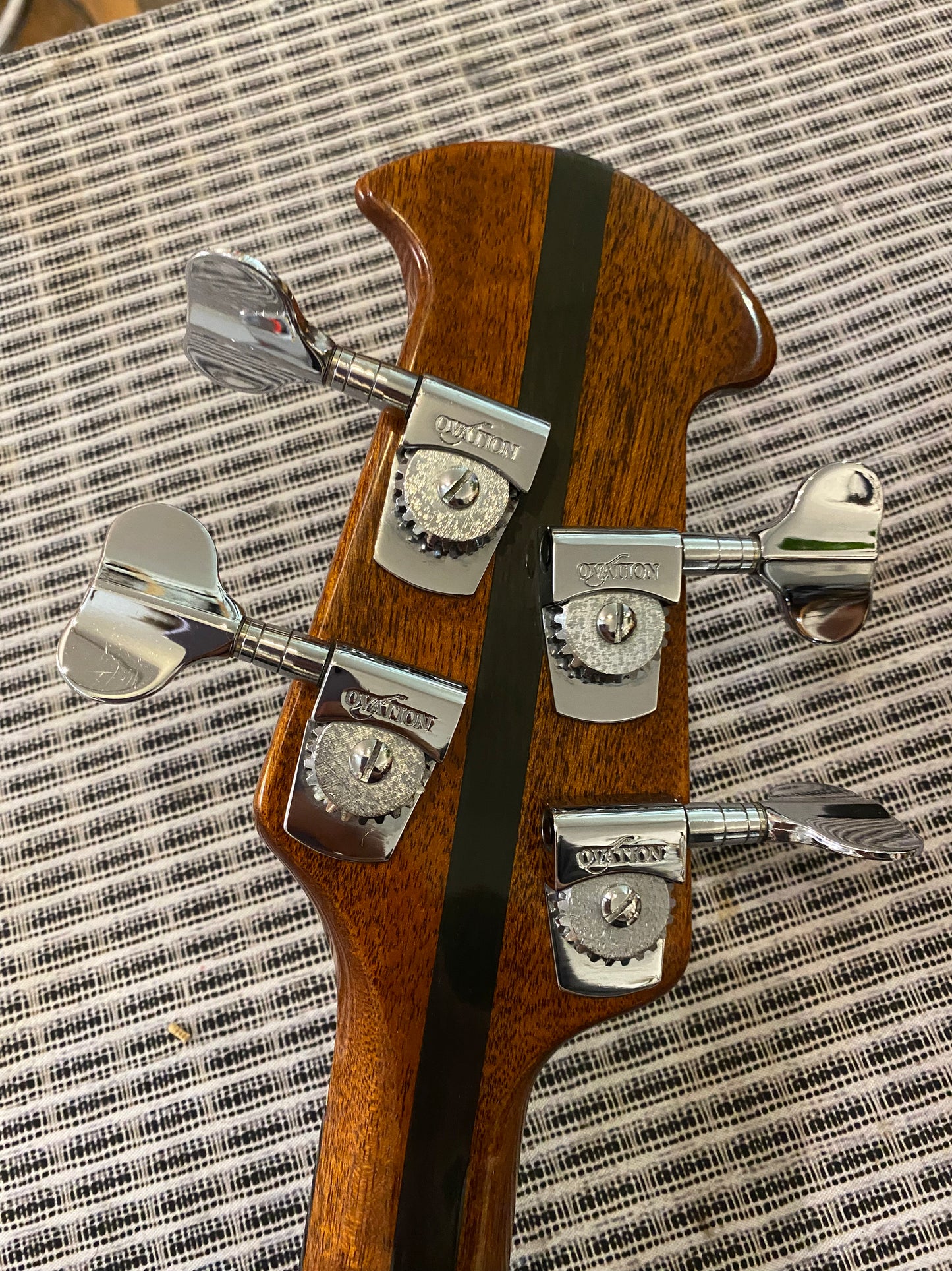 1979 Ovation Magnum II Fretless - MINT