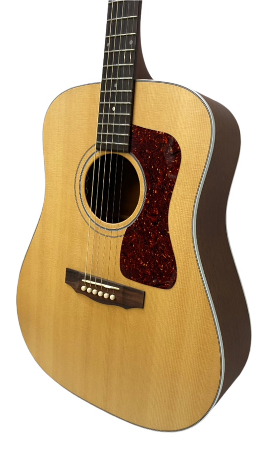 Guild D40 USA